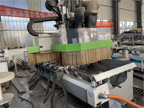 現(xiàn)貨出售木工機(jī)械生產(chǎn)設(shè)備比雅斯PTP加工中心